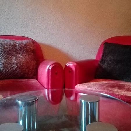 Borda Jovell Hostel Sispony Bagian luar foto