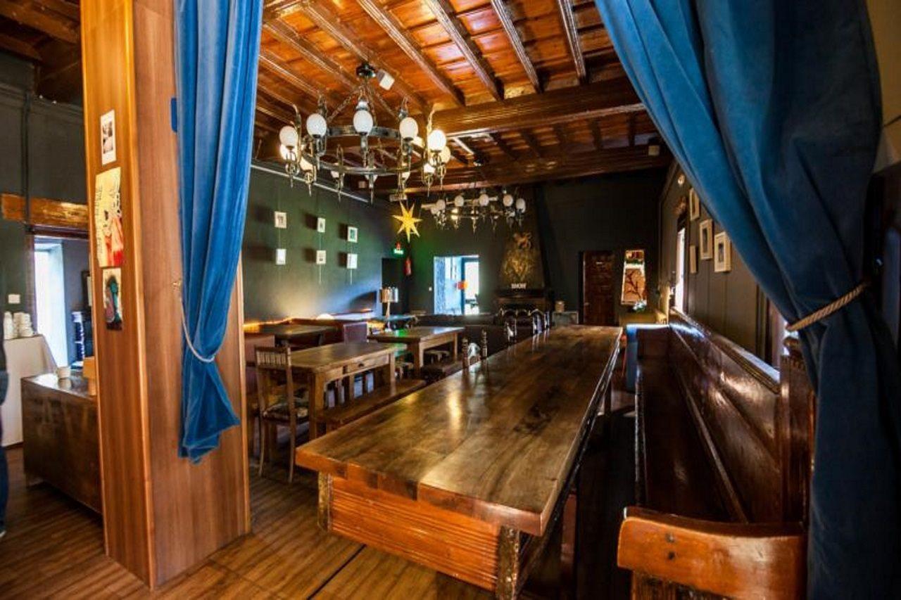 Borda Jovell Hostel Sispony Bagian luar foto